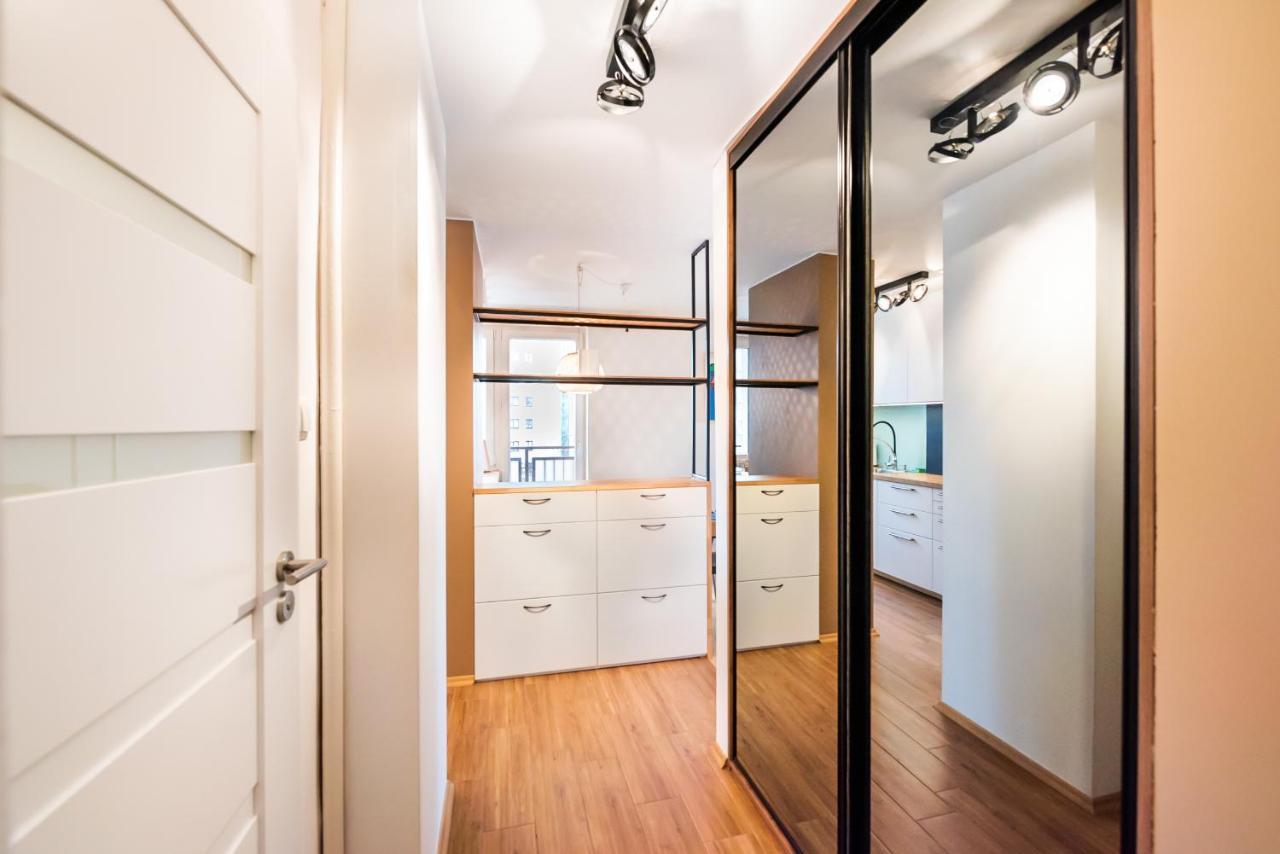 Ochota Artistic Space Apartment وارسو المظهر الخارجي الصورة