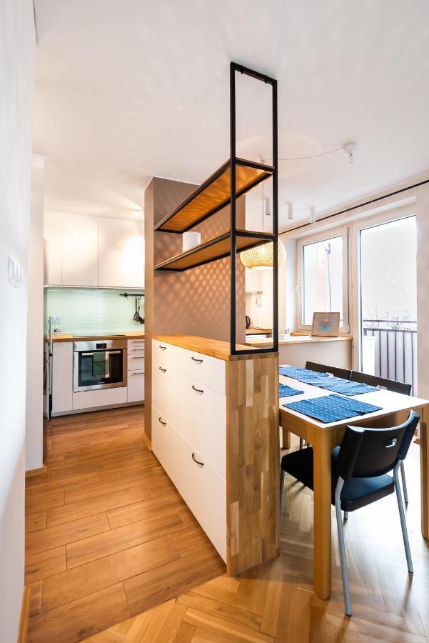 Ochota Artistic Space Apartment وارسو المظهر الخارجي الصورة